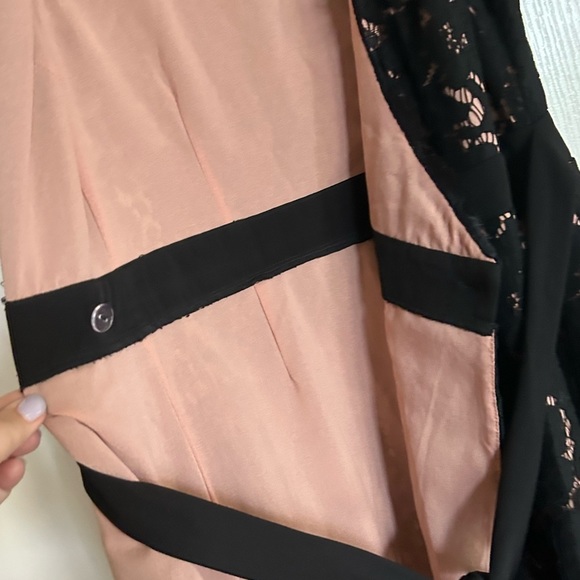 Do + Be black lace sleeveless wrap dress - Picture 10 of 11